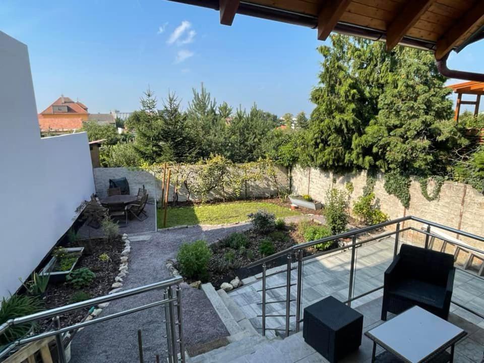 Sadova Apartment *